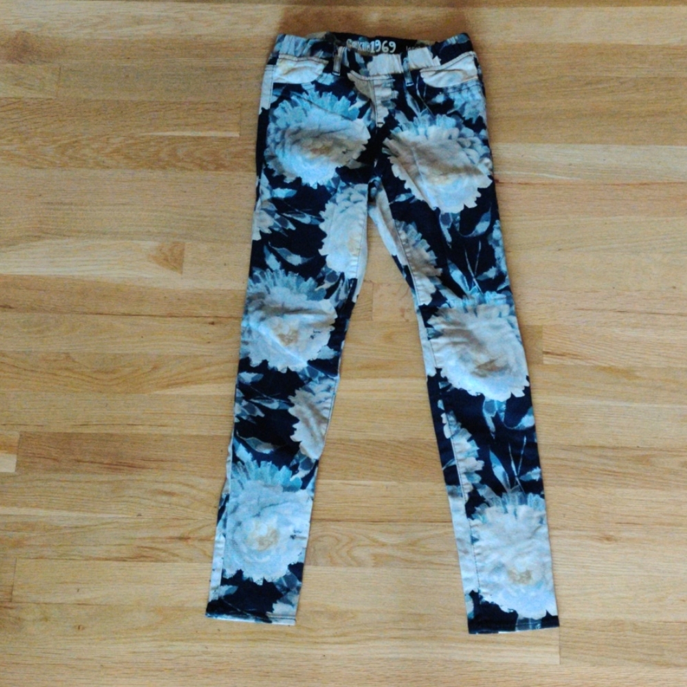 Gap kids 1969 jeggings -floral pattern